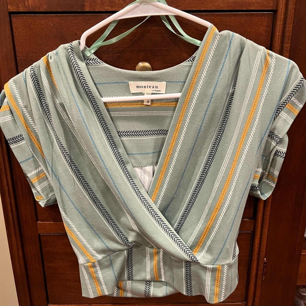 Cropped Tee